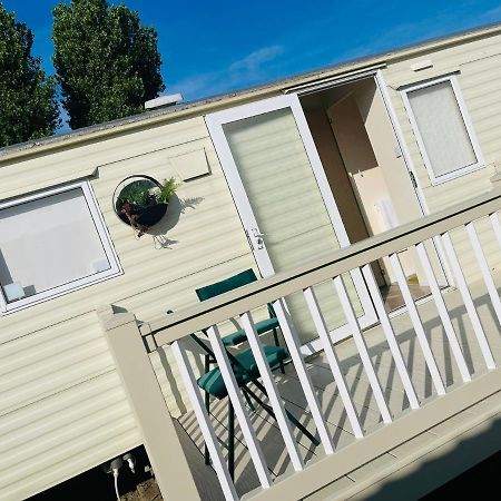 Santana Cosy Campervan Formely Butternut Dymchurch Eksteriør bilde